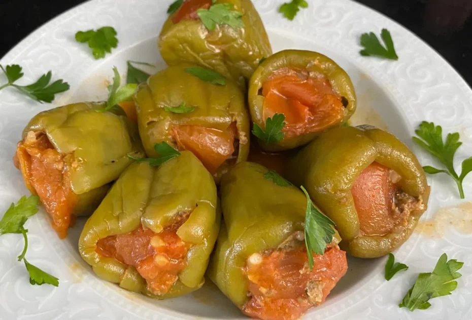 Etli Biber Dolması - Yemek Tarifi