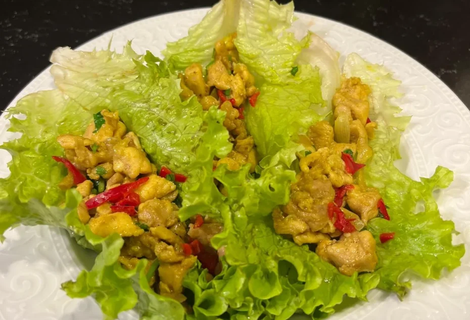 Tavuk Etli Marul Yaprakları- Yemek Tarifi